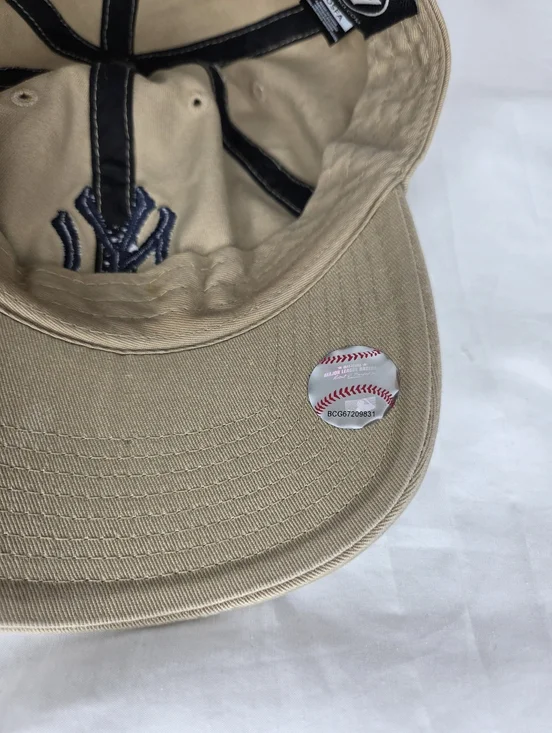 47th Brand New York Yankees Khaki Baseball Cap with Navy Logo - Picture 6 of 10